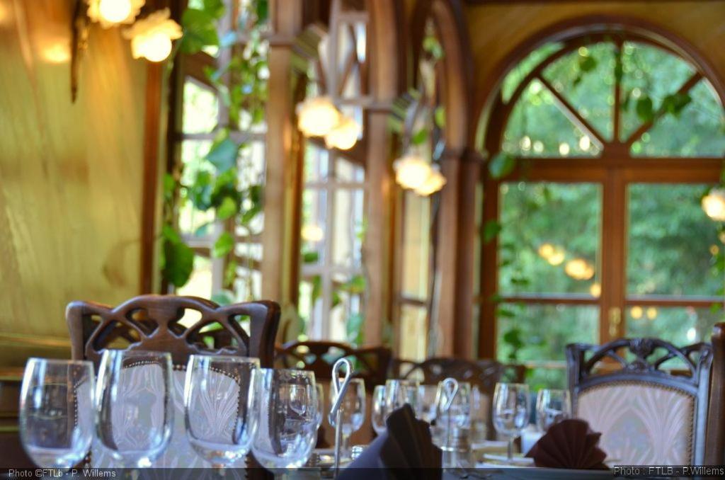 Hotel Du Roy Бульон Экстерьер фото