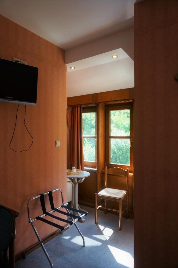 Hotel Du Roy Бульон Экстерьер фото
